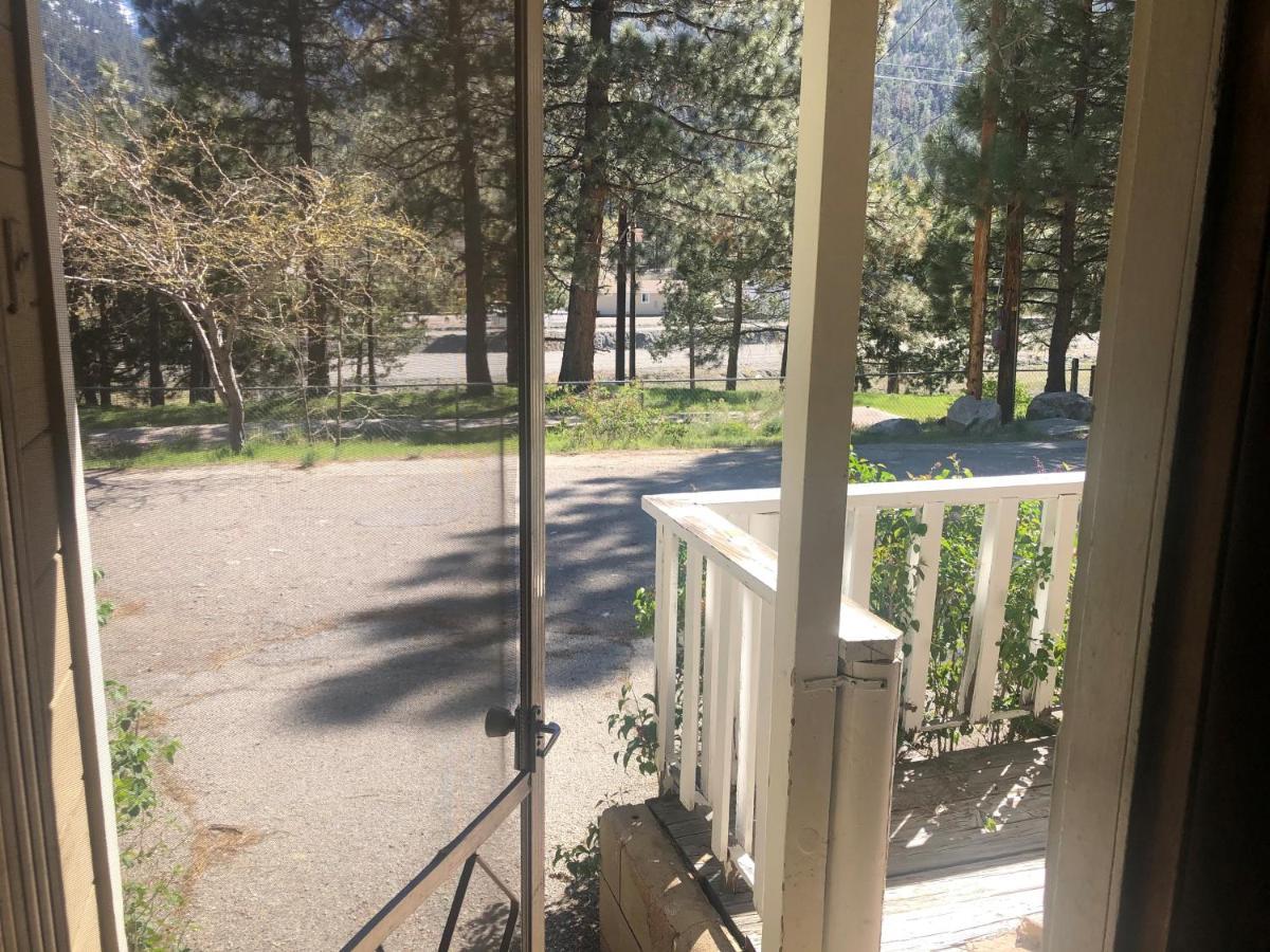 Mountain View Cabins Wrightwood Eksteriør bilde